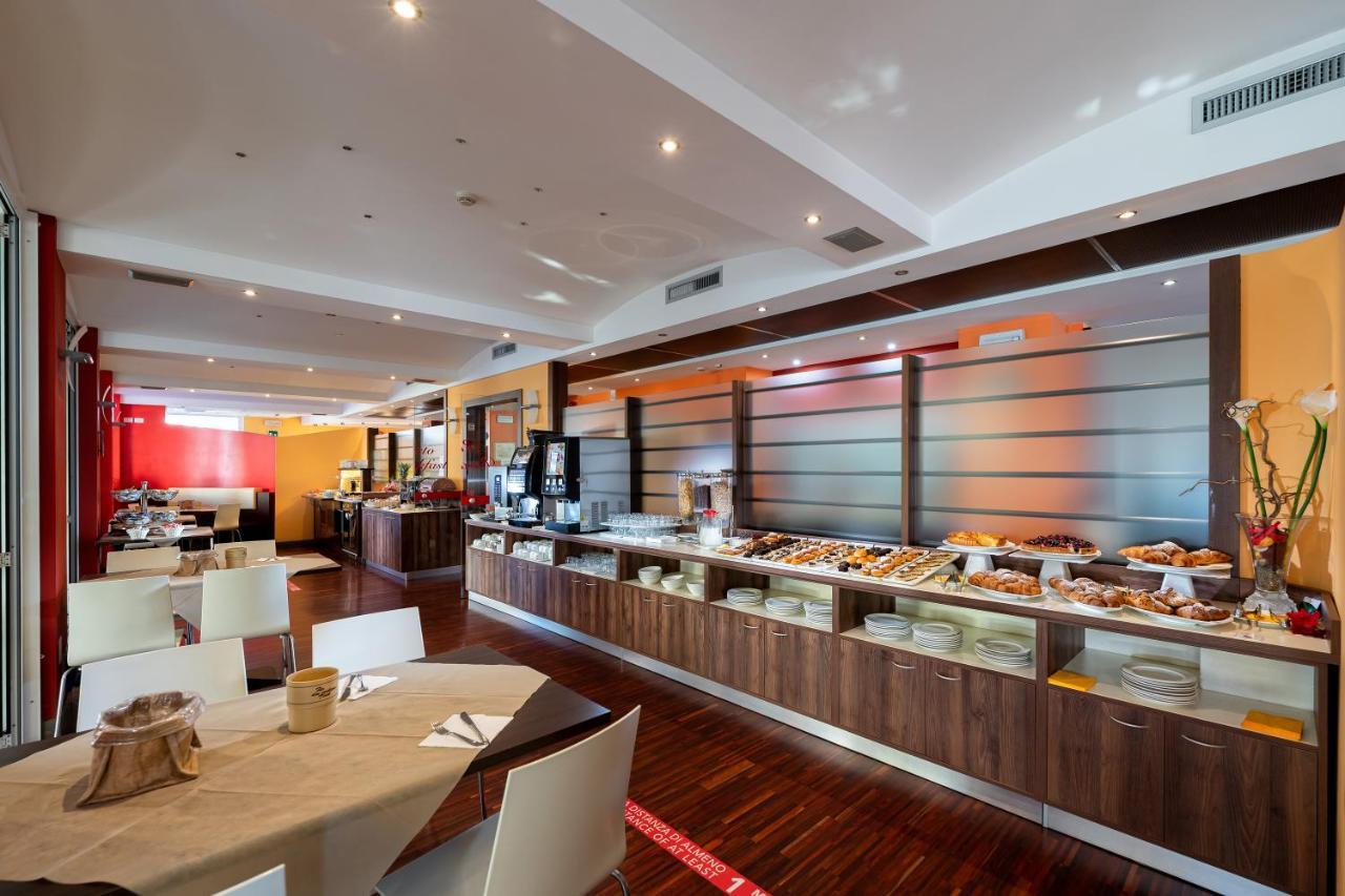 Hotel Sheila Jesolo Extérieur photo